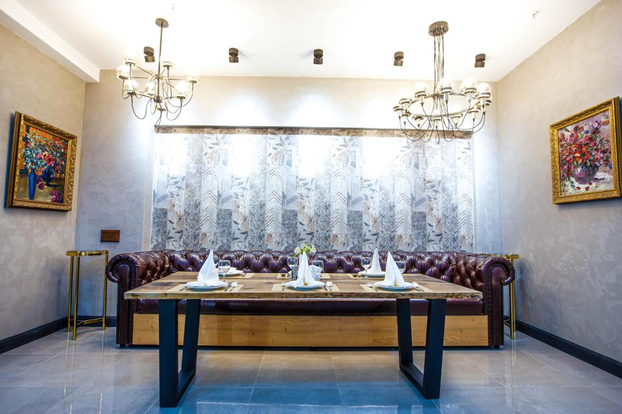 Krokus Plaza Tashkent Exterior photo